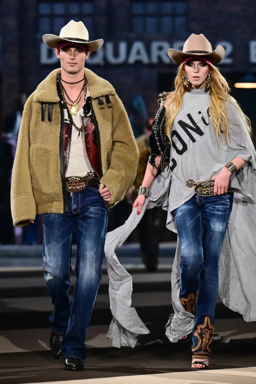 Divo per DSquared2  festeggia 30 anni-low-3.png